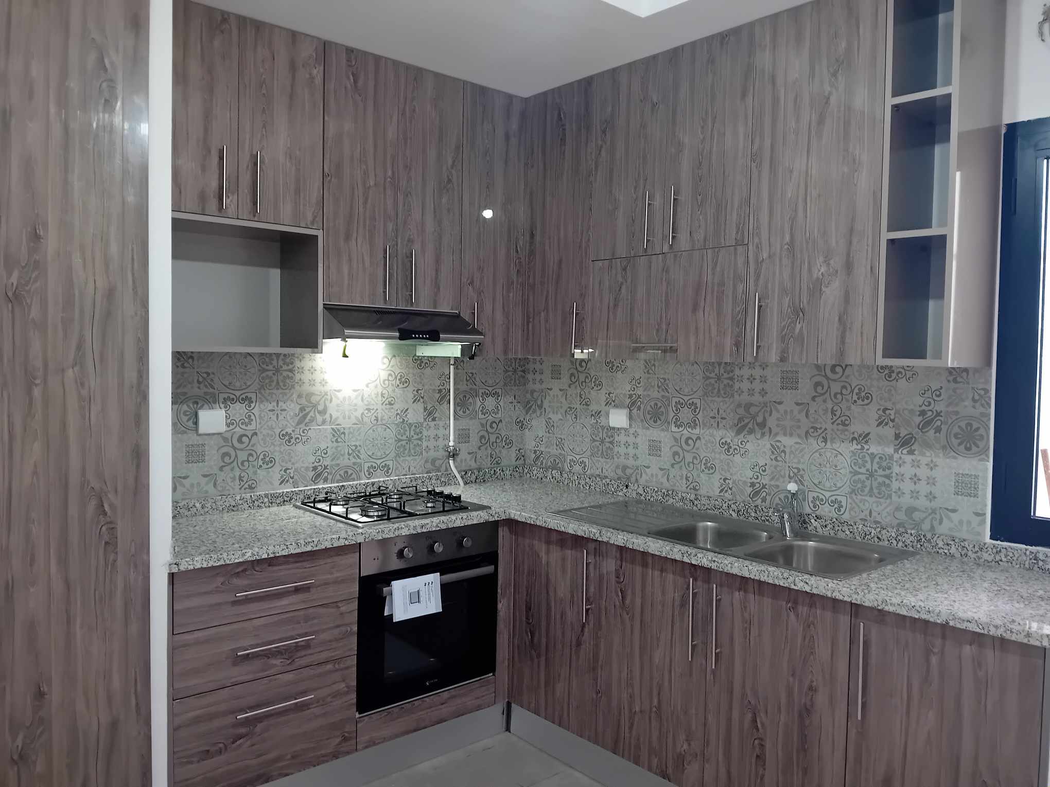 Ain Zaghouan&nbsp;Jardins de Carthage&nbsp;Location&nbsp;Appart. 5 pi�ces+&nbsp;S4 au jardin de carthage