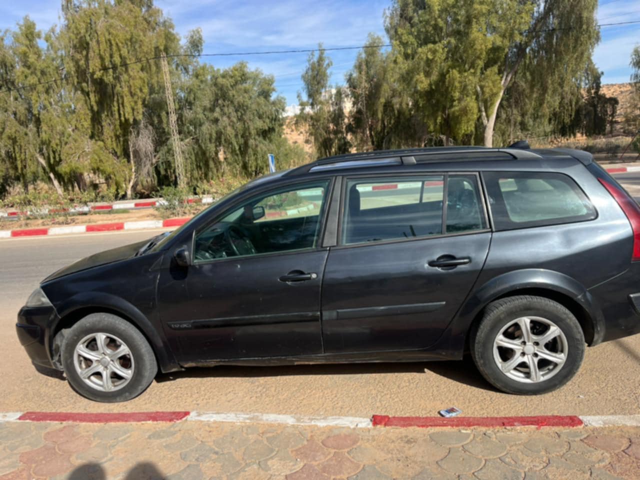 Medenine Sud&nbsp;Medenine Perseverance&nbsp;Renault&nbsp;Megane.Break&nbsp;Renault megane � saisir