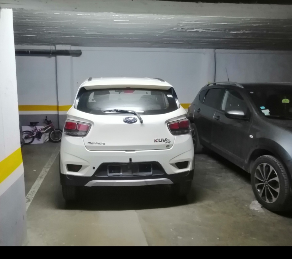 Raoued&nbsp;Ariana Essoughra&nbsp;Mahindra&nbsp;Autre Mod�le&nbsp;Mahindra k8 �tat neuf peu rouler