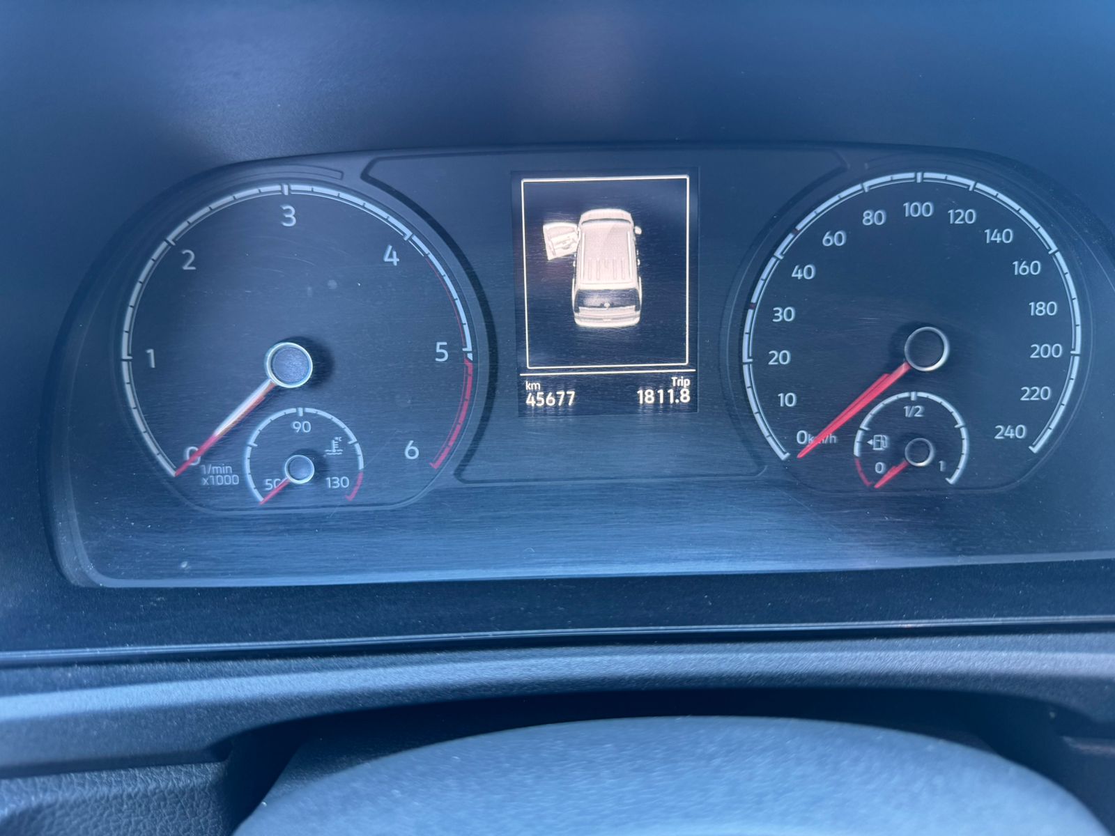 Ariana Ville&nbsp;Cite Ennasr 2&nbsp;Volkswagen&nbsp;Caddy&nbsp;Volkswagen caddy 2l tdi 110cv