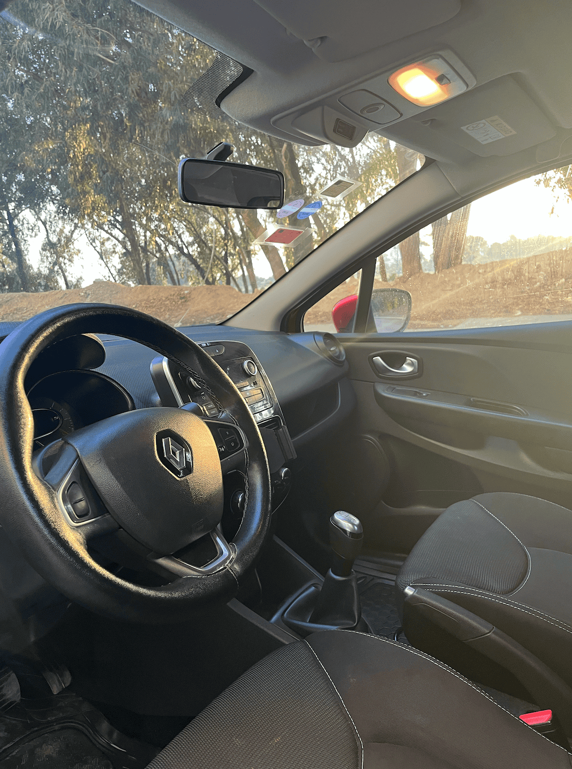 Ain Zaghouan&nbsp;Jardins de Carthage&nbsp;Renault&nbsp;Clio&nbsp;Clio 4 2020 rouge