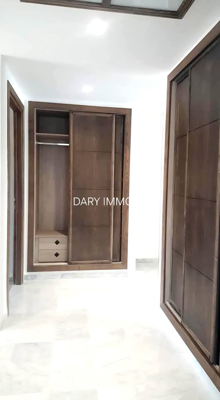 Ariana Ville&nbsp;Cite Ennasr 2&nbsp;Vente&nbsp;Appart. 5 pi�ces+&nbsp;Appartement s4 penthouse luxueux  �  ennasr 2