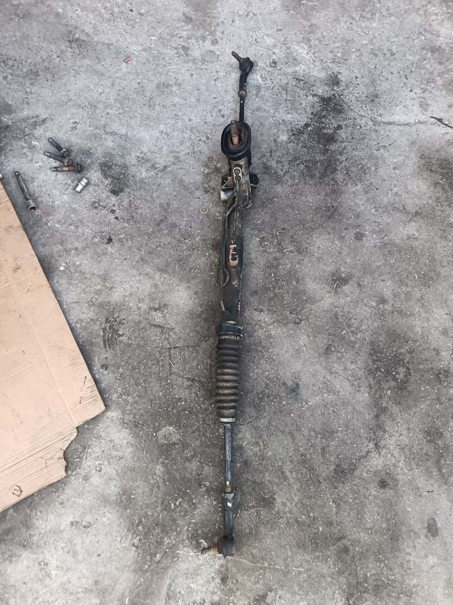 El Ouerdia&nbsp;El Ouerdia&nbsp;Pi�ces D�tach�es&nbsp;Direction et Transmission&nbsp;Cr�maill�re polo 5 ou 6 ou golf 4