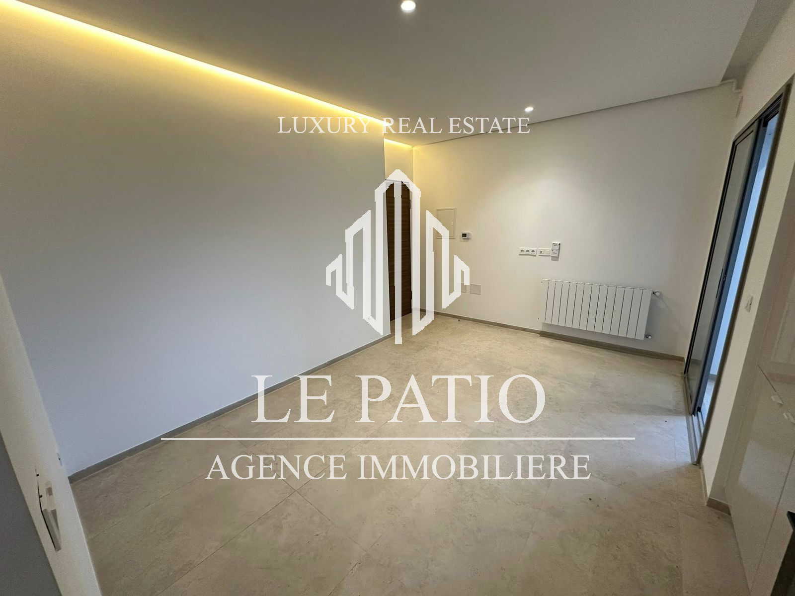 Ain Zaghouan&nbsp;Ain Zaghouan&nbsp;Location&nbsp;Appart. 2 pi�ces&nbsp;Appartement s1 neuf jamais habit�