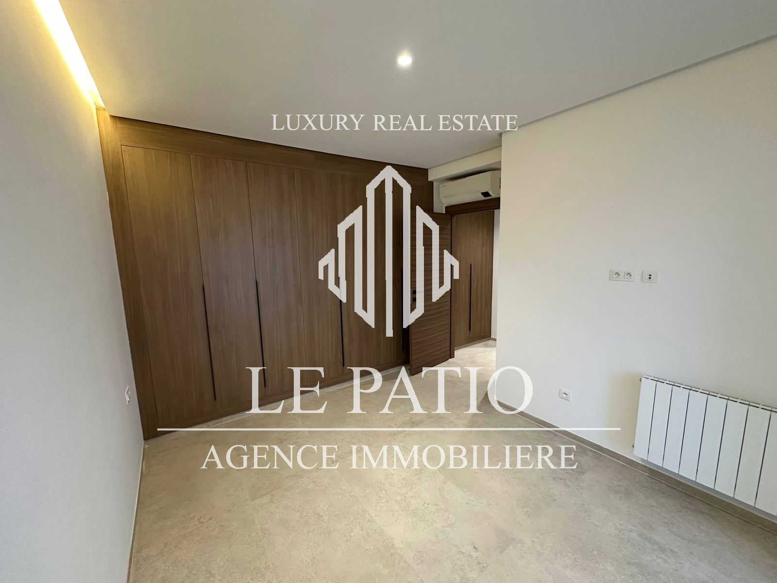 Ain Zaghouan&nbsp;Ain Zaghouan&nbsp;Location&nbsp;Appart. 2 pi�ces&nbsp;Appartement s1 neuf jamais habit�