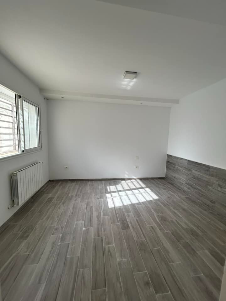 Mnihla&nbsp;Jardins d'el Menzah&nbsp;Location&nbsp;Appart. 1 pi�ce&nbsp;Jolie s 1 rdc