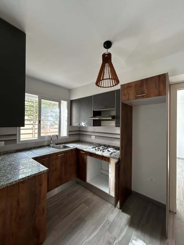 Mnihla&nbsp;Jardins d'el Menzah&nbsp;Location&nbsp;Appart. 1 pi�ce&nbsp;Jolie s 1 rdc