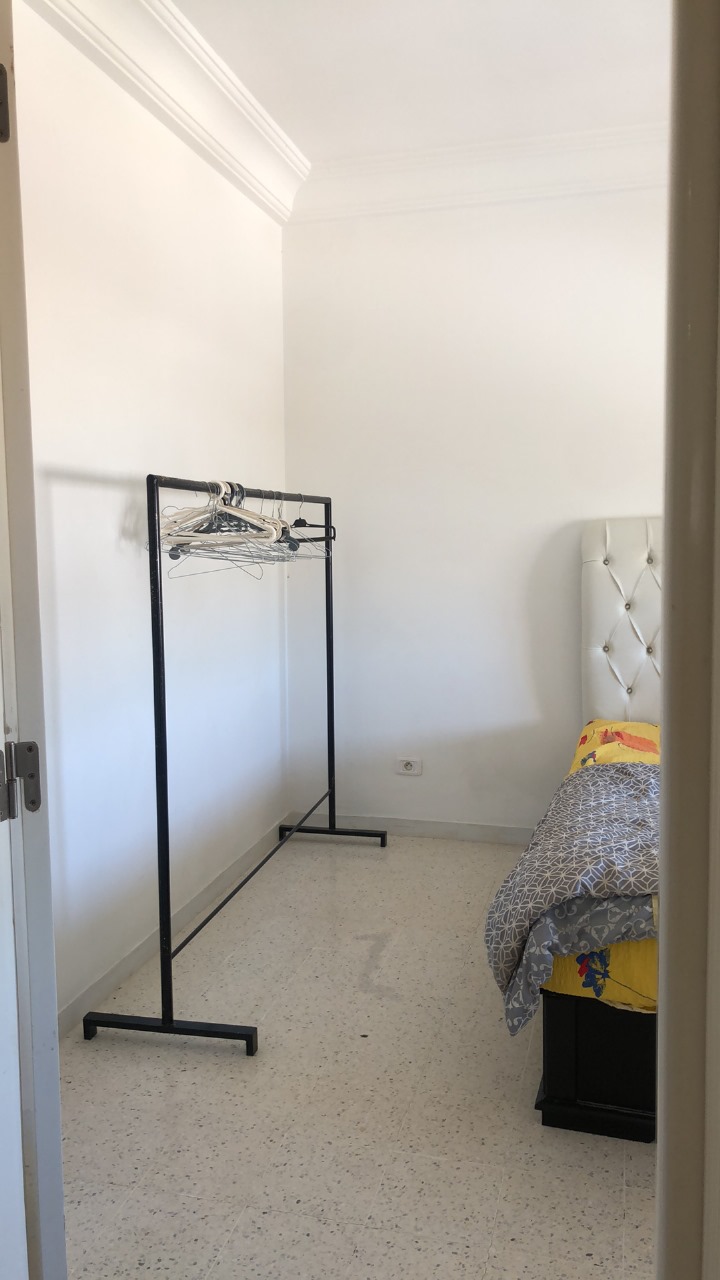 Raoued&nbsp;Ariana Essoughra&nbsp;Location&nbsp;Appart. 1 pi�ce&nbsp;Pour fille s1 r�sidence galaxy c�t� esprit