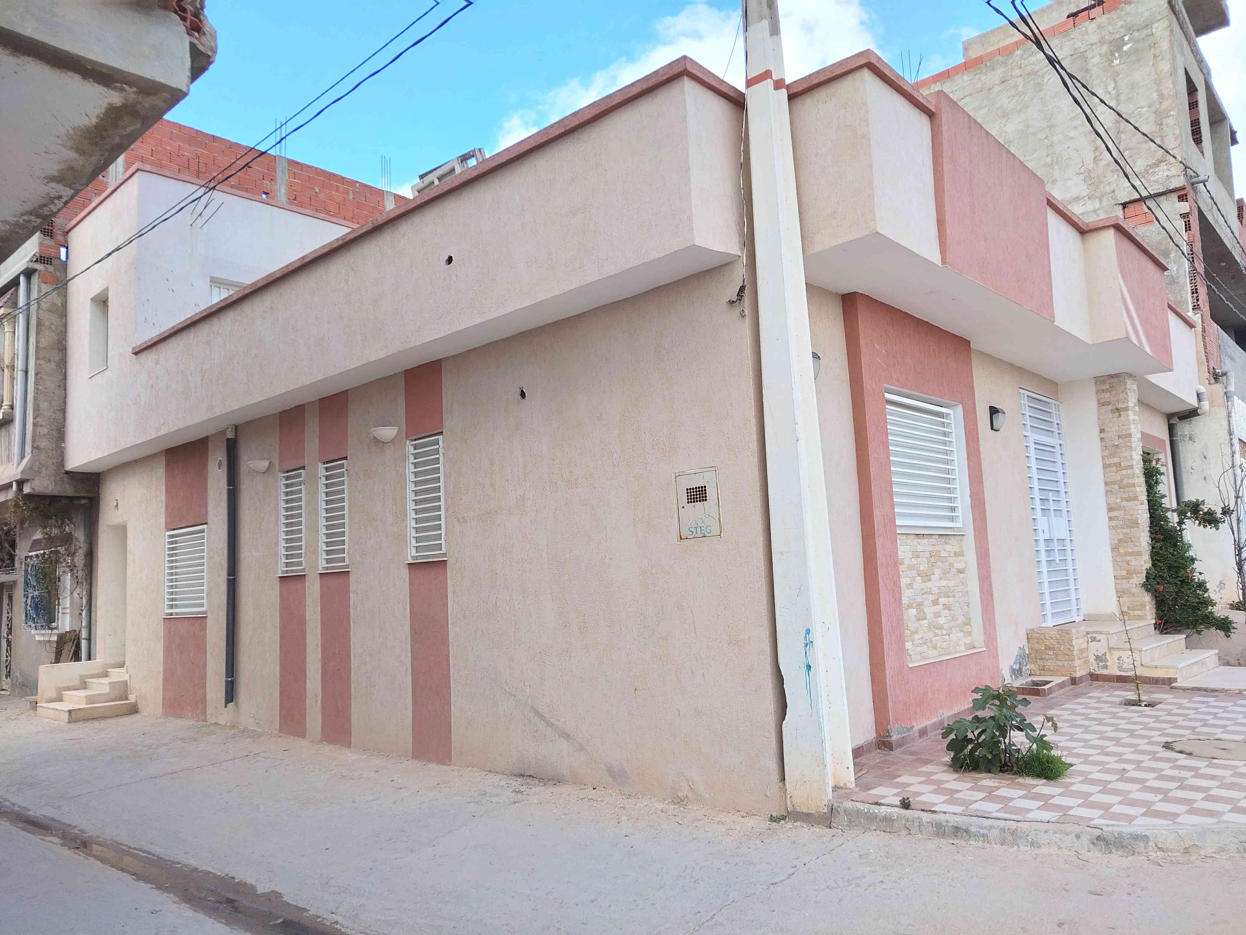 Fouchana&nbsp;Meghira Inzel&nbsp;Vente&nbsp;Maisons&nbsp;Villa d'angle