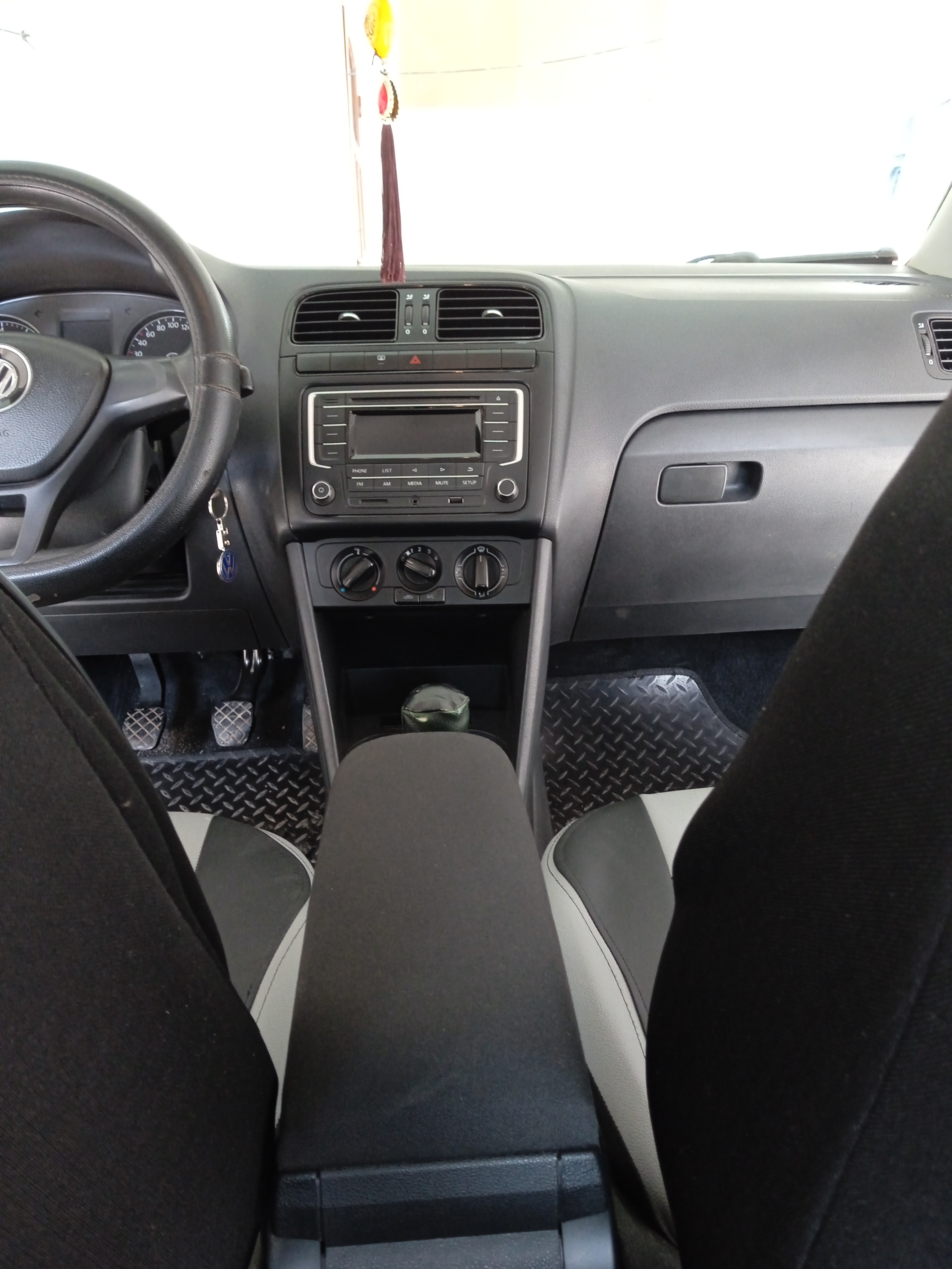 Ariana Ville&nbsp;Ariana&nbsp;Volkswagen&nbsp;Polo 7&nbsp;Polo sedan