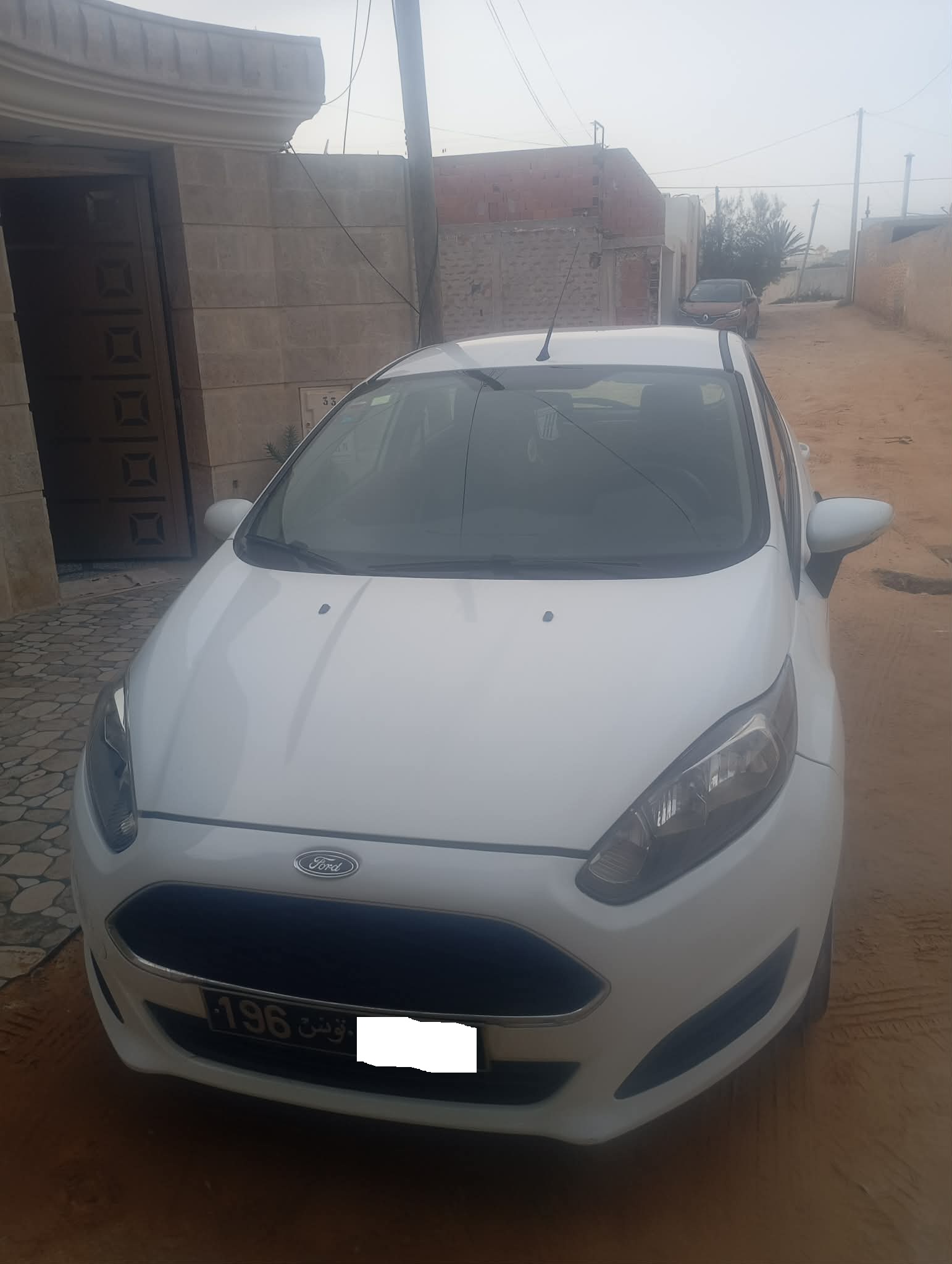 Sakiet Ezzit&nbsp;Sakiet Ezzit&nbsp;Ford&nbsp;Fiesta&nbsp;Voiture 1�re main