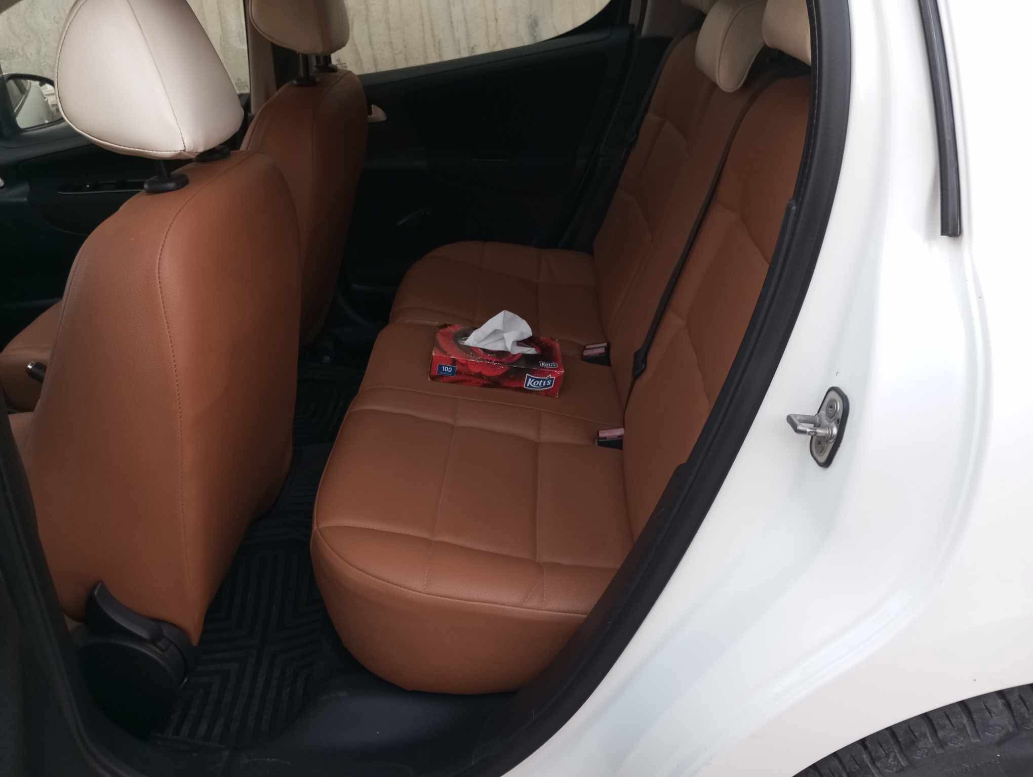 El Mourouj&nbsp;El Mourouj&nbsp;Peugeot&nbsp;207&nbsp;Peugeot 207