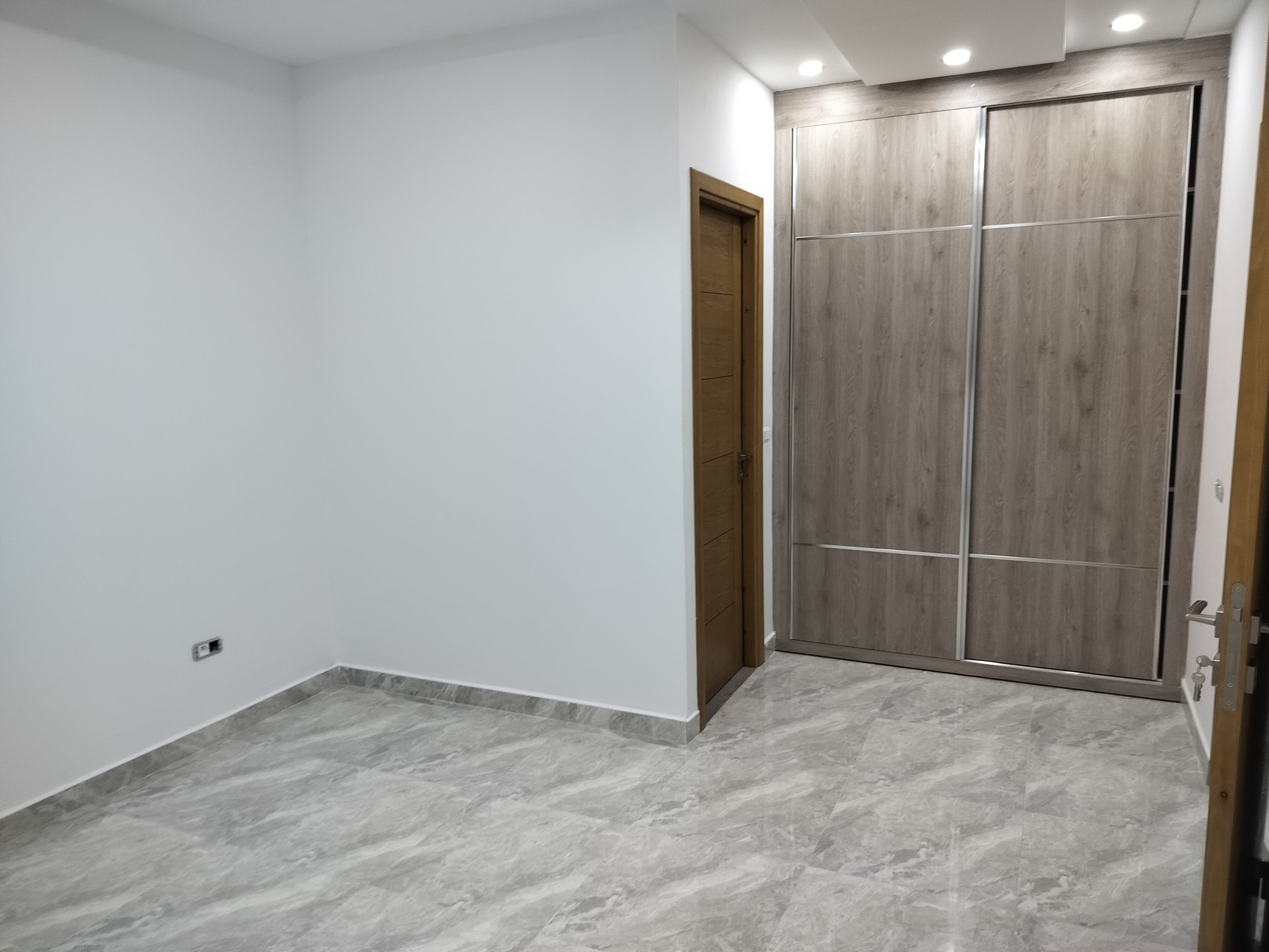 Ariana Ville&nbsp;El Menzah 8&nbsp;Location&nbsp;Appart. 3 pi�ces&nbsp;S3 menzah8