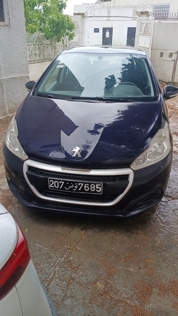 El Menzah&nbsp;Mutuelle Ville&nbsp;Peugeot&nbsp;208&nbsp;Peugeot 208 octobre 2018 premiere main