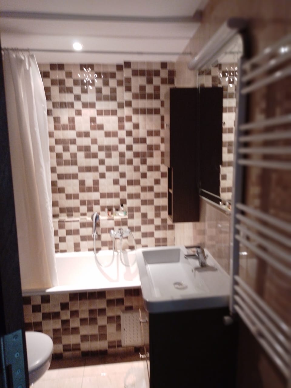 Sfax Sud&nbsp;Merkez Kassas&nbsp;Location&nbsp;Appart. 2 pi�ces&nbsp;Splus1 sur la rte principale manzel chaker km4