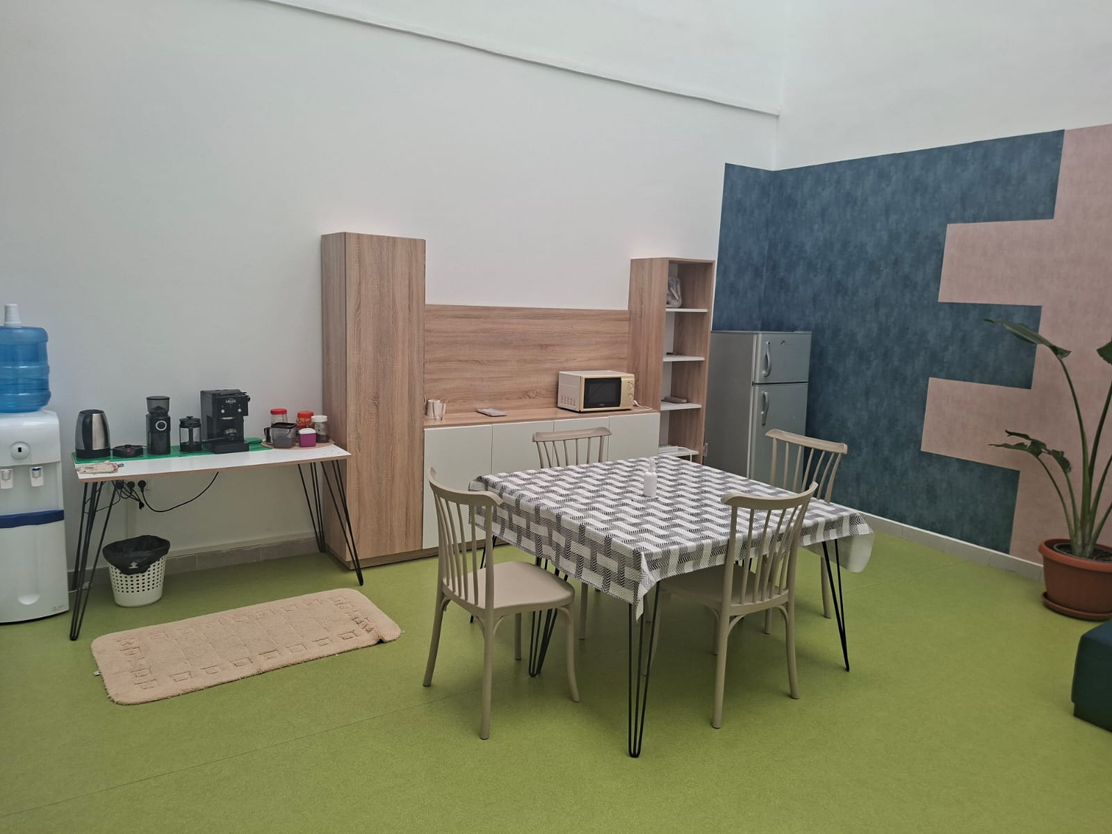 Raoued&nbsp;Cite El Ghazala 1&nbsp;Location&nbsp;Surfaces&nbsp;Bureau � ariana soghra 66m