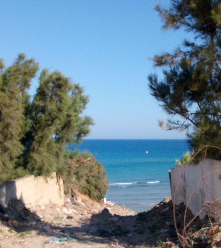 Ghar El Melh&nbsp;Ghar El Melh&nbsp;Terrain&nbsp;Terrain nu&nbsp;A 200m de la plage zone  sidi ali elmakki