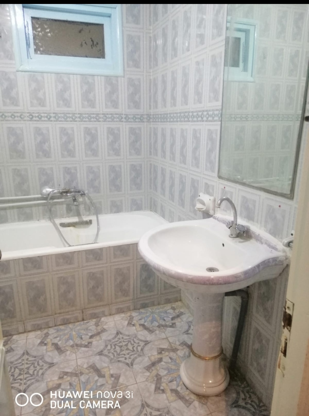 Mannouba&nbsp;La Mannouba&nbsp;Location&nbsp;Appart. 4 pi�ces&nbsp;Appartement s plus trois
