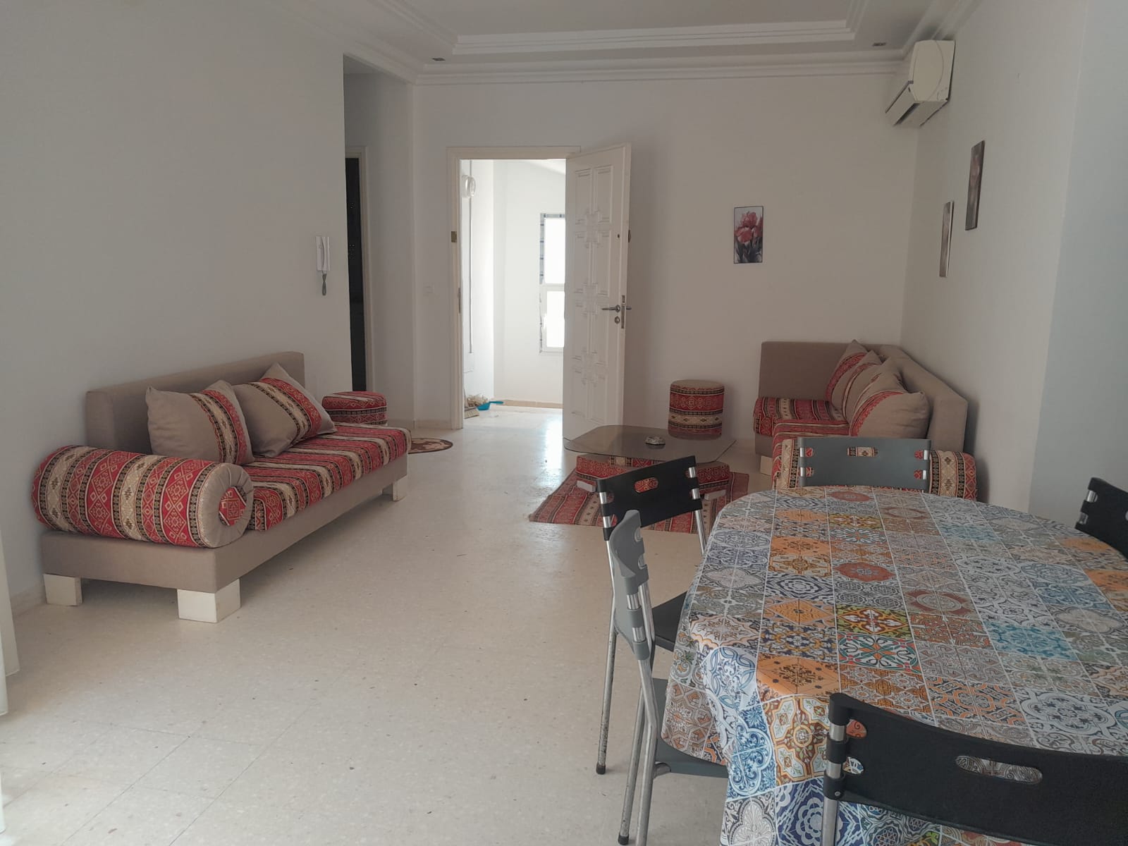 Hammam El Ghezaz&nbsp;Hammam El Ghezaz&nbsp;Location vacances&nbsp;Appart. 4 pi�ces&nbsp;Etage villa s3 au bord de la mer