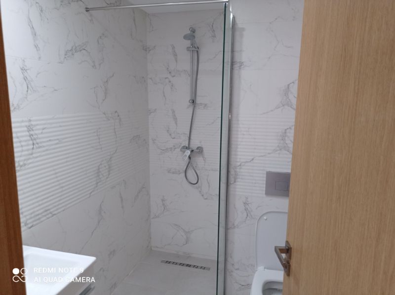 Ariana Ville&nbsp;Cite Ennasr 2&nbsp;Location&nbsp;Appart. 1 pi�ce&nbsp;Ennasr 2  s 1 meubl� avec place parking et jardin