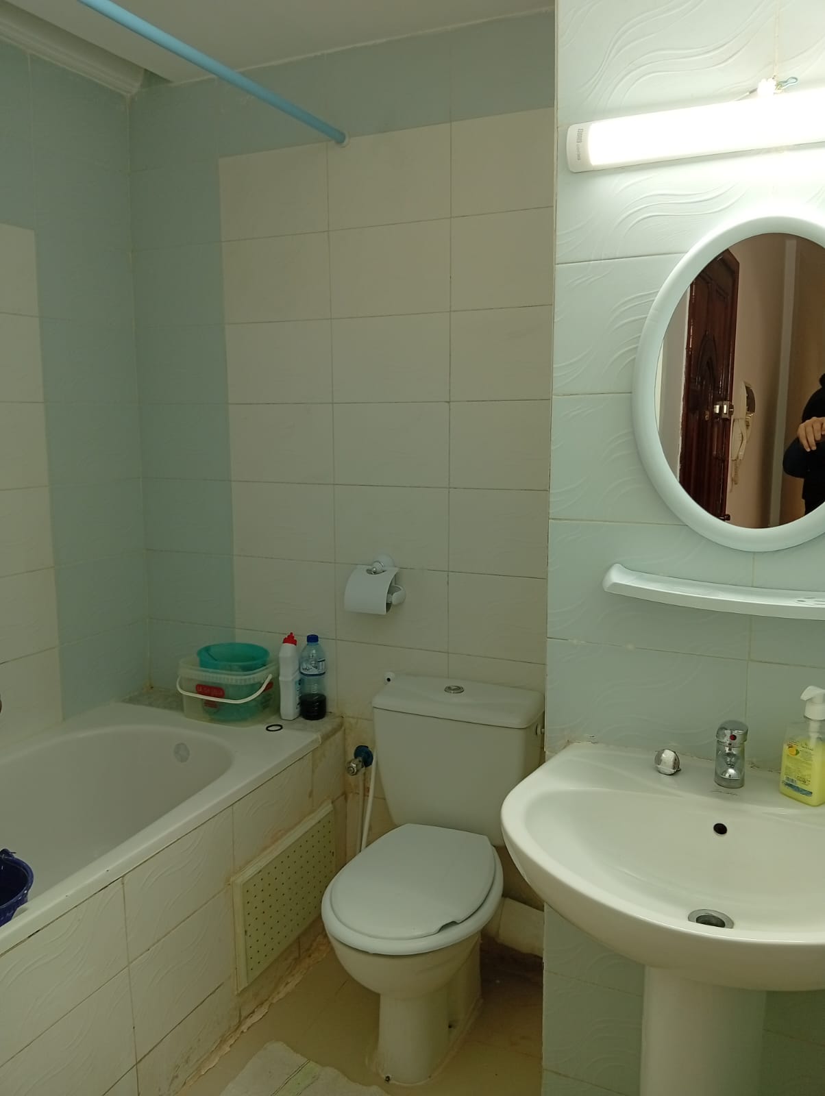 Cite El Khadra&nbsp;Zone urbaine nord&nbsp;Vente&nbsp;Appart. 3 pi�ces&nbsp;Un appartement en s2 au cun