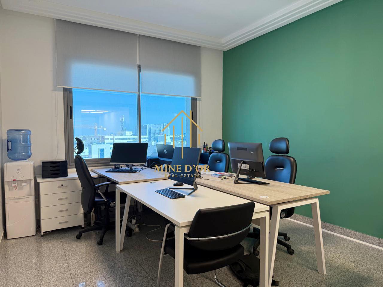 Cite El Khadra&nbsp;Zone urbaine nord&nbsp;Bureaux & Commerces&nbsp;Bureau&nbsp;Al bureau meubl� au  centre urbain nord