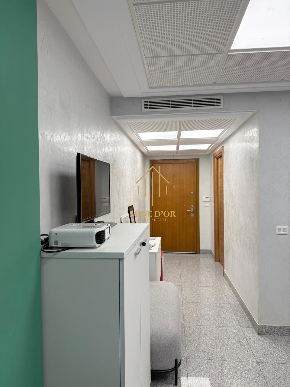 Cite El Khadra&nbsp;Zone urbaine nord&nbsp;Bureaux & Commerces&nbsp;Bureau&nbsp;Al bureau meubl� au  centre urbain nord