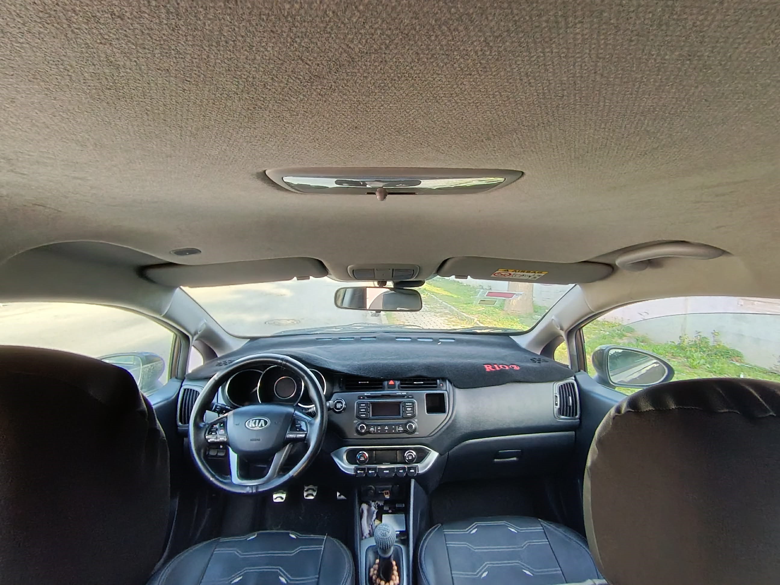 Ariana Ville&nbsp;Ariana&nbsp;Kia&nbsp;Rio&nbsp;Kia rio 3 en parfaite etat