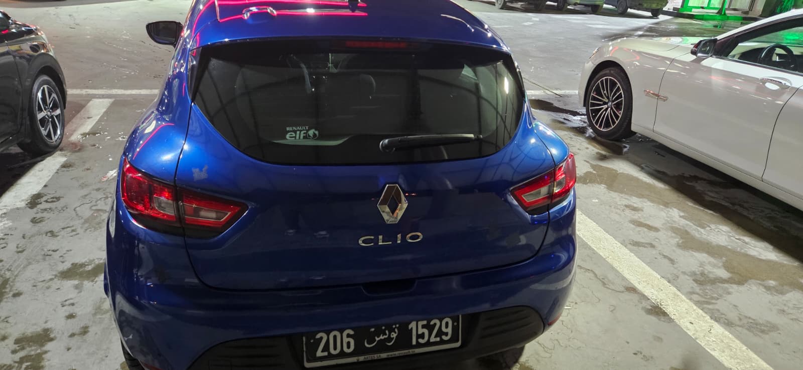 La Marsa&nbsp;Cite Aziza&nbsp;Renault&nbsp;Clio&nbsp;Clio 4 bleu