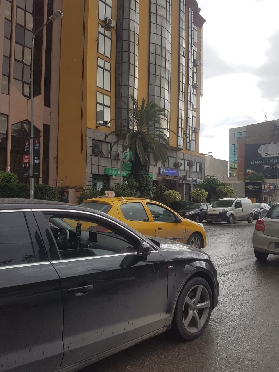 Cite El Khadra&nbsp;Kheireddine Pacha&nbsp;Bureaux & Commerces&nbsp;Bureau&nbsp;Bonne affaire � monplaisir
