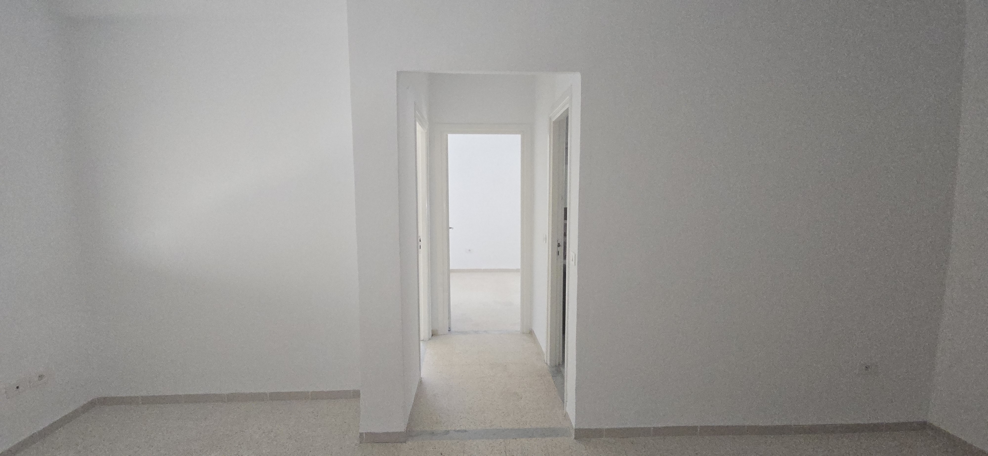 Raoued&nbsp;Cite Ennour Jaafar&nbsp;Location&nbsp;Appart. 3 pi�ces&nbsp;Appart au 2�me �tage