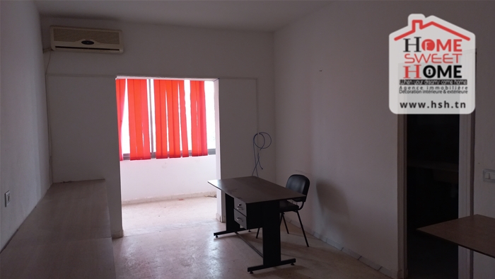 El Kram&nbsp;Le Kram&nbsp;Bureaux & Commerces&nbsp;Bureau&nbsp;Bureau fuscia kram