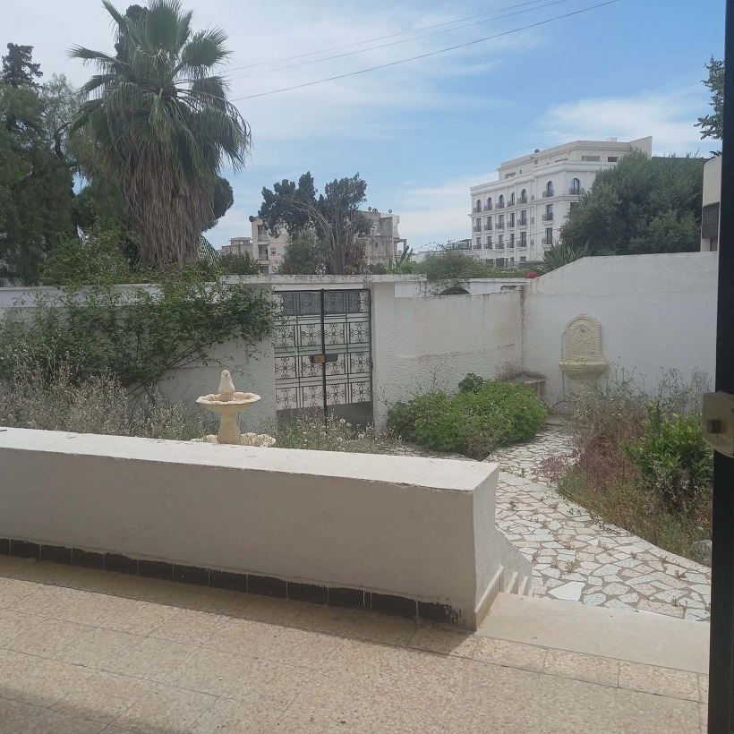 Le Bardo&nbsp;Le Bardo&nbsp;Location&nbsp;Appart. 4 pi�ces&nbsp;Villa quartier calme