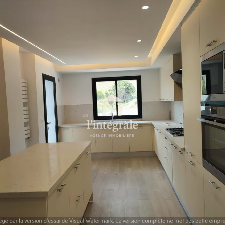 El Menzah&nbsp;El Menzah 9&nbsp;Location&nbsp;Appart. 5 pi�ces+&nbsp;Superbe appartement s4 tr�s haut standing