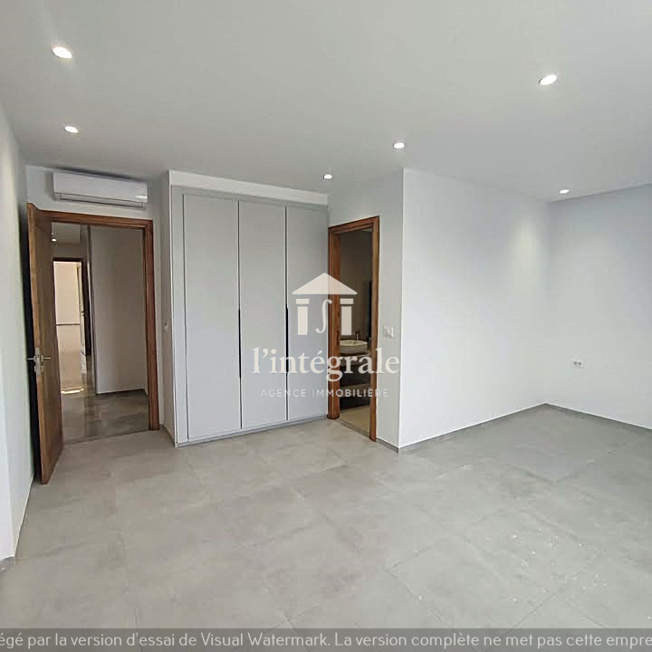 El Menzah&nbsp;El Menzah 9&nbsp;Location&nbsp;Appart. 5 pi�ces+&nbsp;Superbe appartement s4 tr�s haut standing