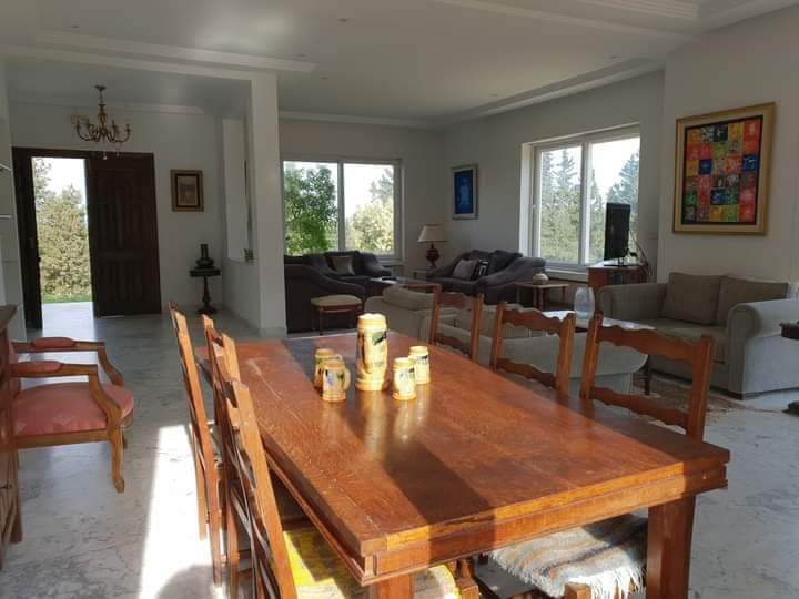 Sidi Thabet&nbsp;Sidi Thabet&nbsp;Vente&nbsp;Maisons&nbsp;Grande villa � sidi thabet