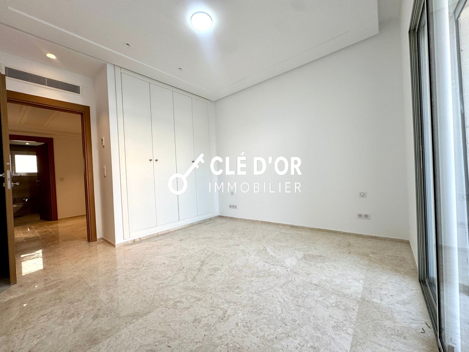 La Marsa&nbsp;Gammart&nbsp;Location&nbsp;Appart. 3 pi�ces&nbsp;S3 avec piscine � gammarth