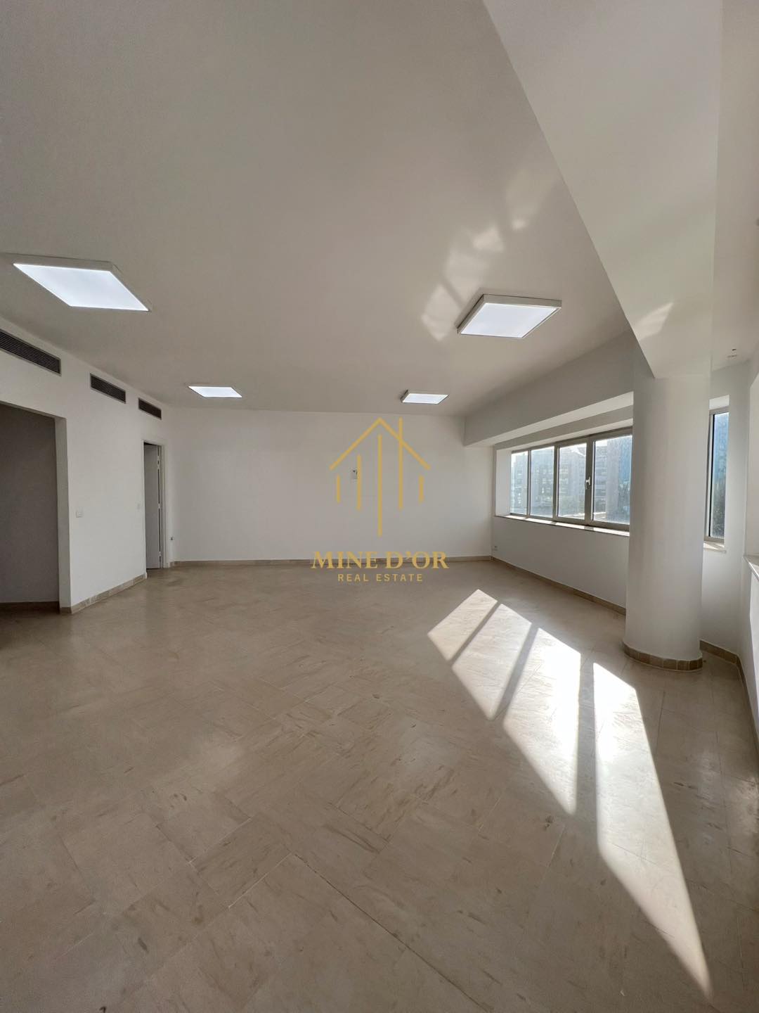 Bab Bhar&nbsp;Montplaisir&nbsp;Bureaux & Commerces&nbsp;Bureau&nbsp;Bureau 150 m �  montplaisir