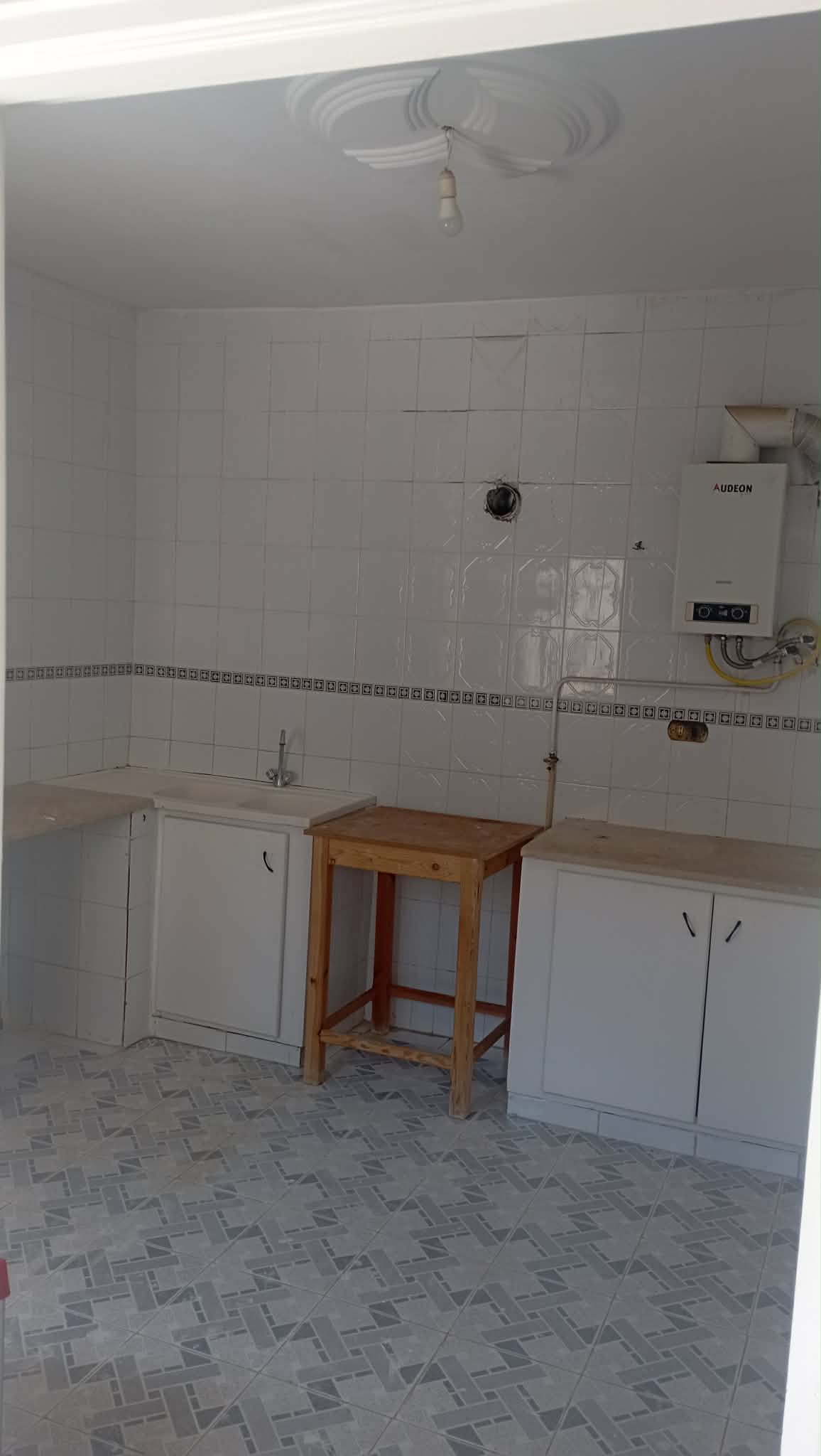 Ariana Ville&nbsp;Borj El Baccouche&nbsp;Location&nbsp;Appart. 2 pi�ces&nbsp;Appartement a borj el bachouche pour des filles