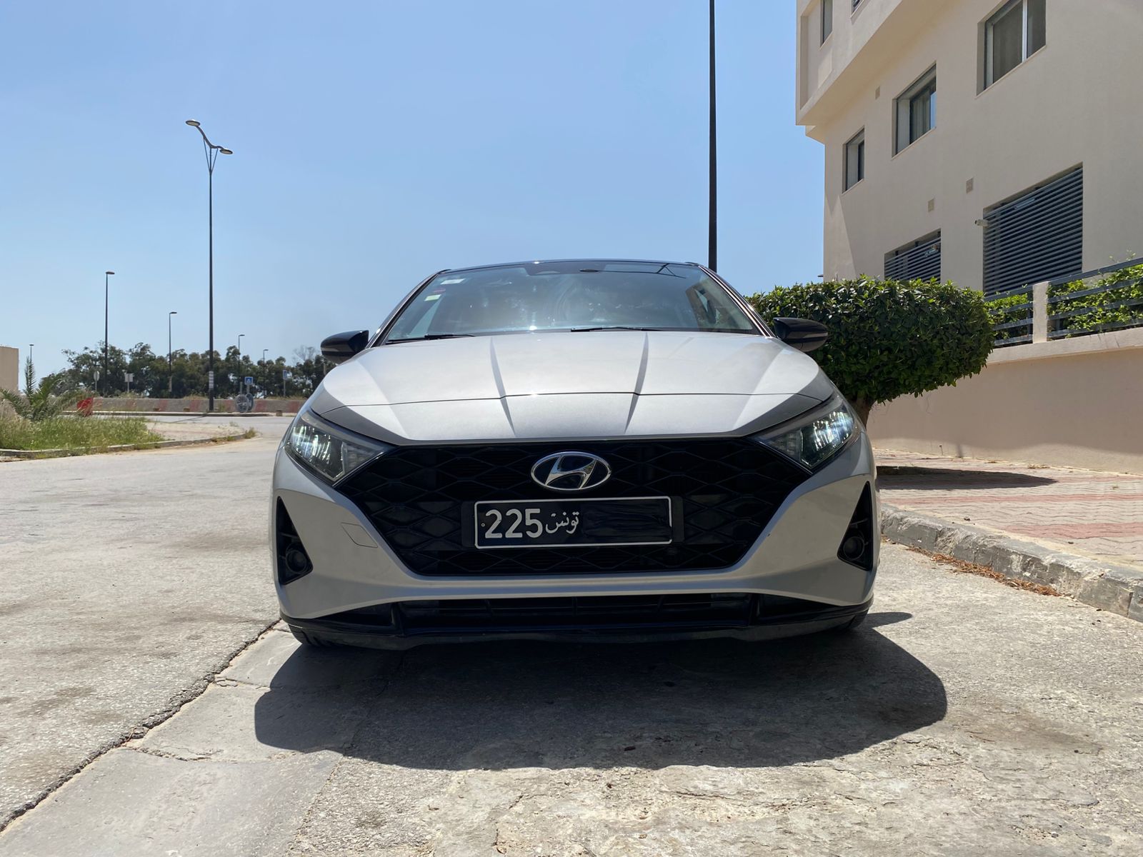 Ain Zaghouan&nbsp;Jardins de Carthage&nbsp;Hyundai&nbsp;Autre Mod�le&nbsp;I20 vitesse automatique