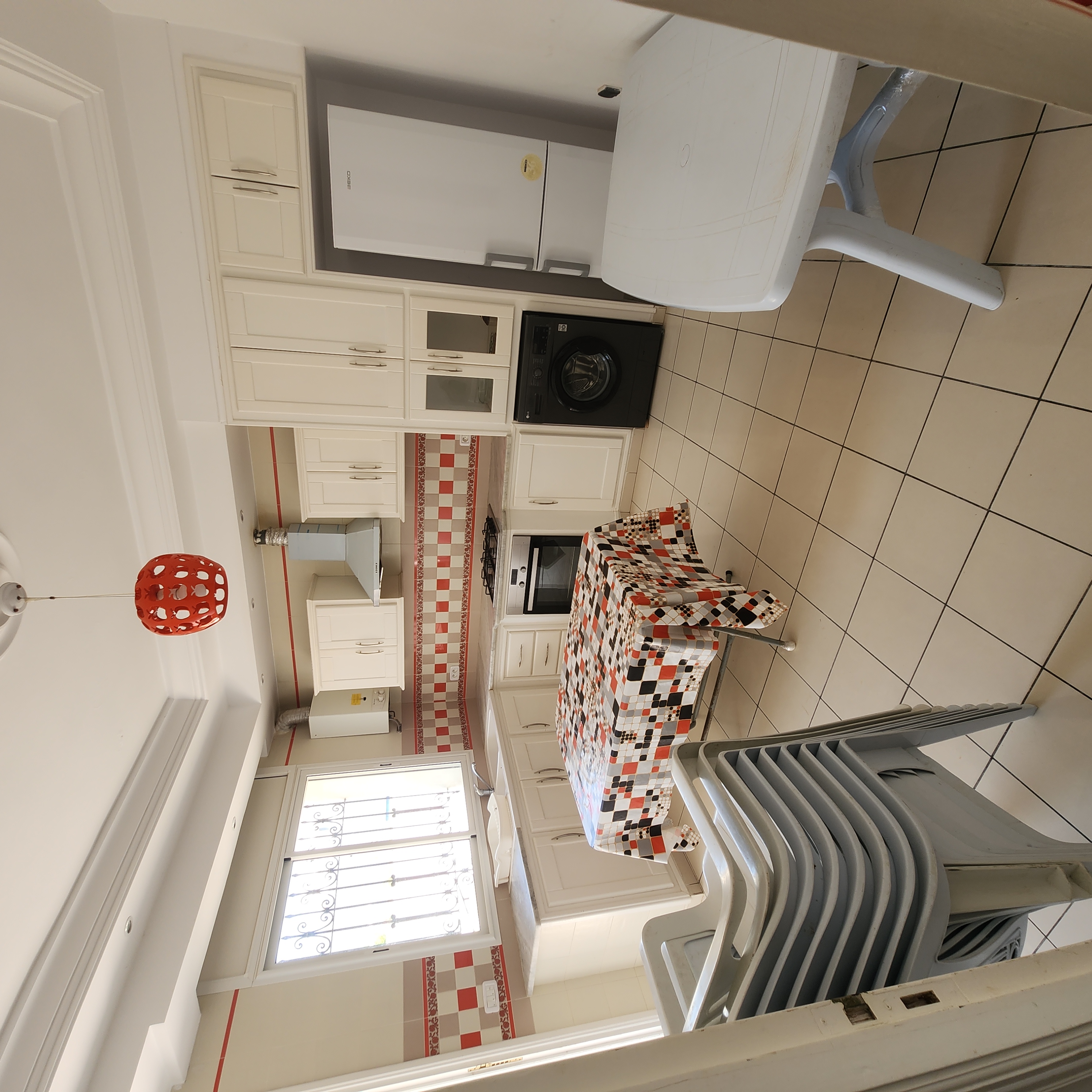 Kelibia&nbsp;Kelibia&nbsp;Location vacances&nbsp;Appart. 4 pi�ces&nbsp;Appartements hs � 20 m�tres de la mer � kelibia