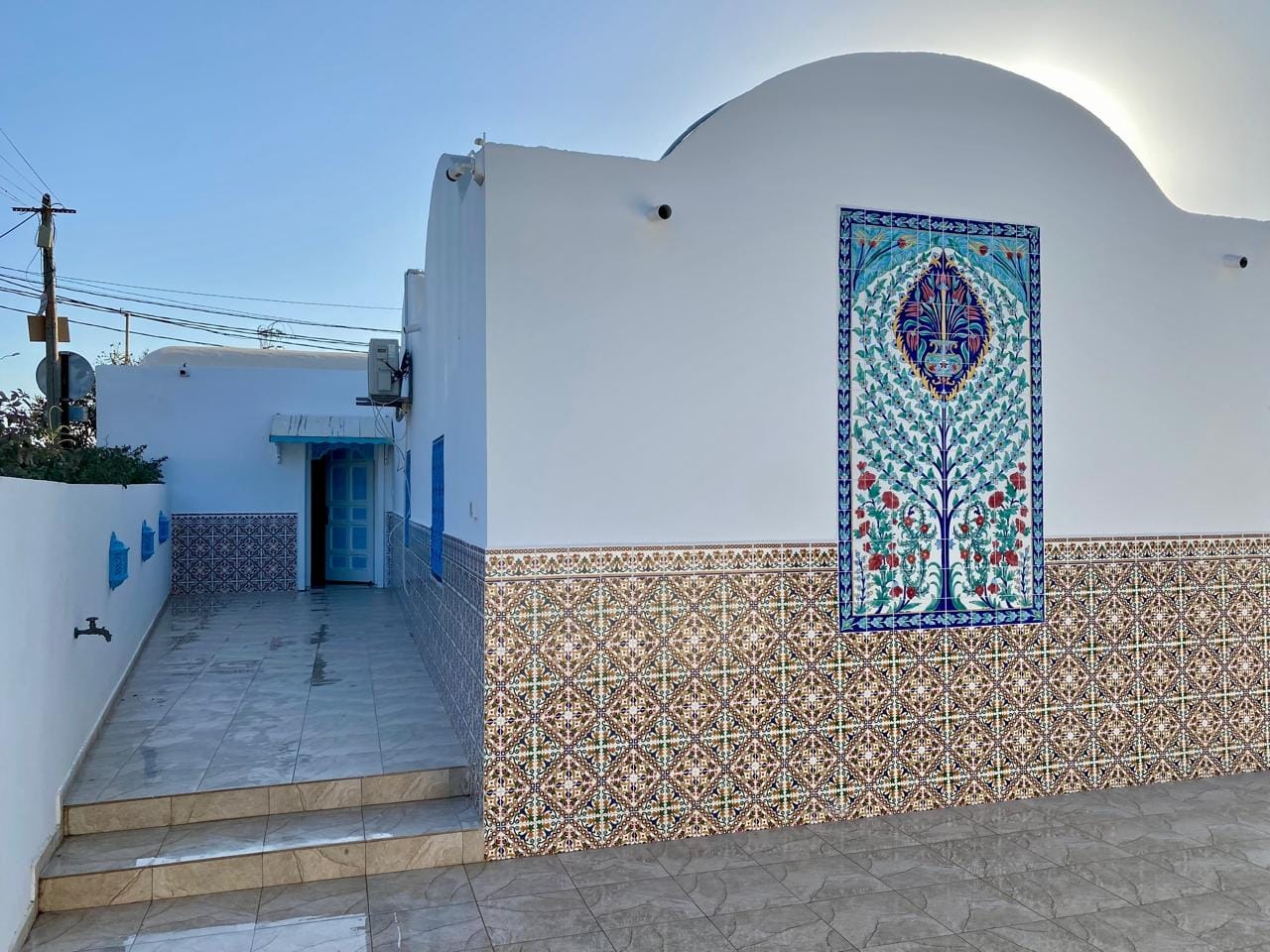 Kelibia&nbsp;Kelibia&nbsp;Location vacances&nbsp;Appart. 5 pi�ces+&nbsp;Magnifique villa � 80 m de la plage