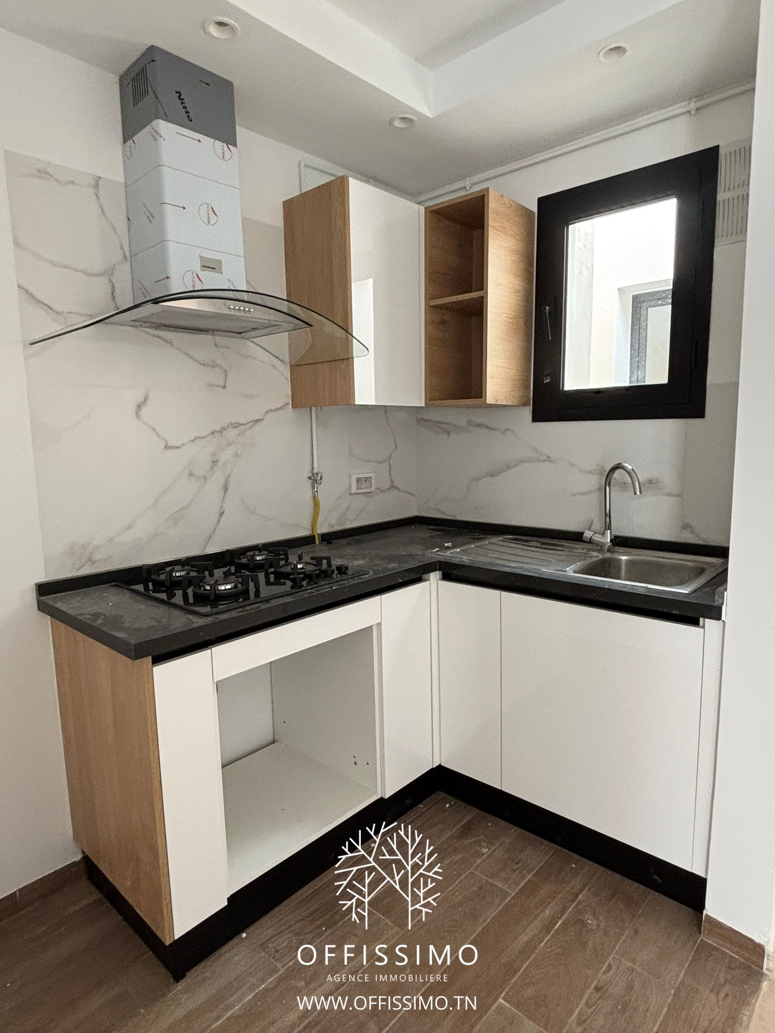 La Marsa&nbsp;Marsa Ennassim&nbsp;Location&nbsp;Appart. 2 pi�ces&nbsp;S1 haut standing � disponible jamais habiter