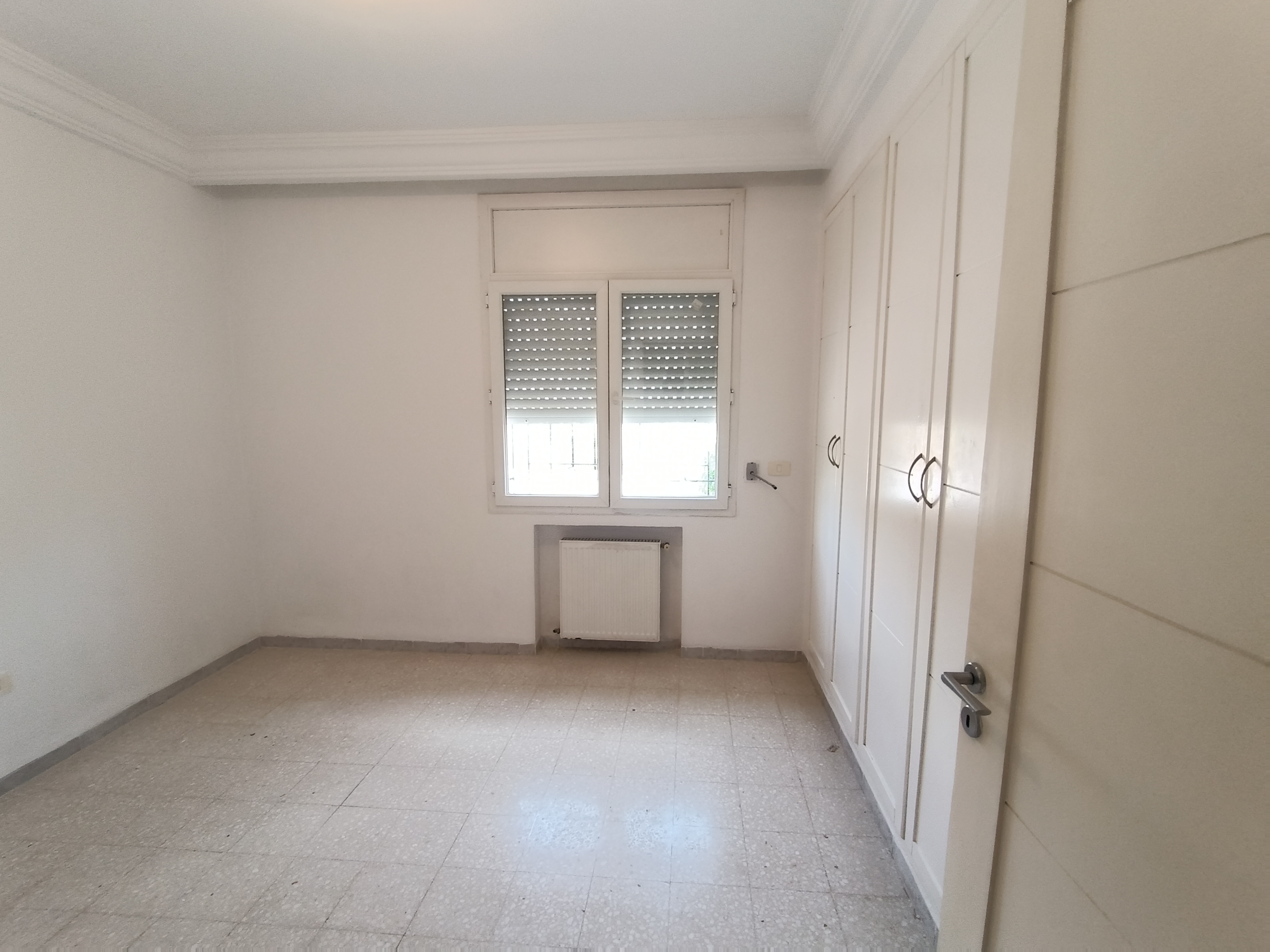 La Soukra&nbsp;La Soukra&nbsp;Vente&nbsp;Appart. 5 pi�ces+&nbsp;Apprt s 3 soukra