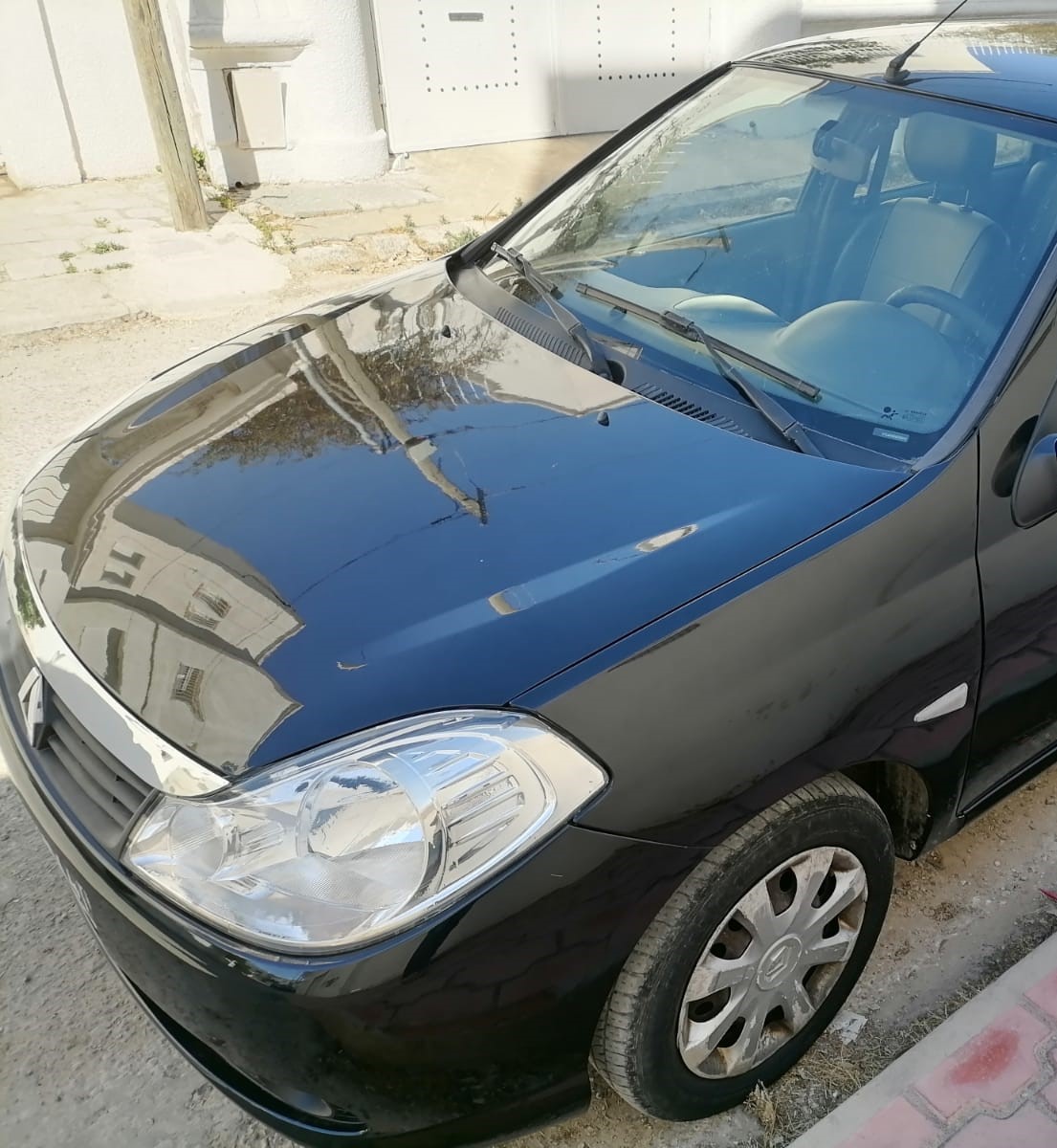 Mannouba&nbsp;La Mannouba&nbsp;Renault&nbsp;Symbol&nbsp;Symbol en tr�s bonne �tat