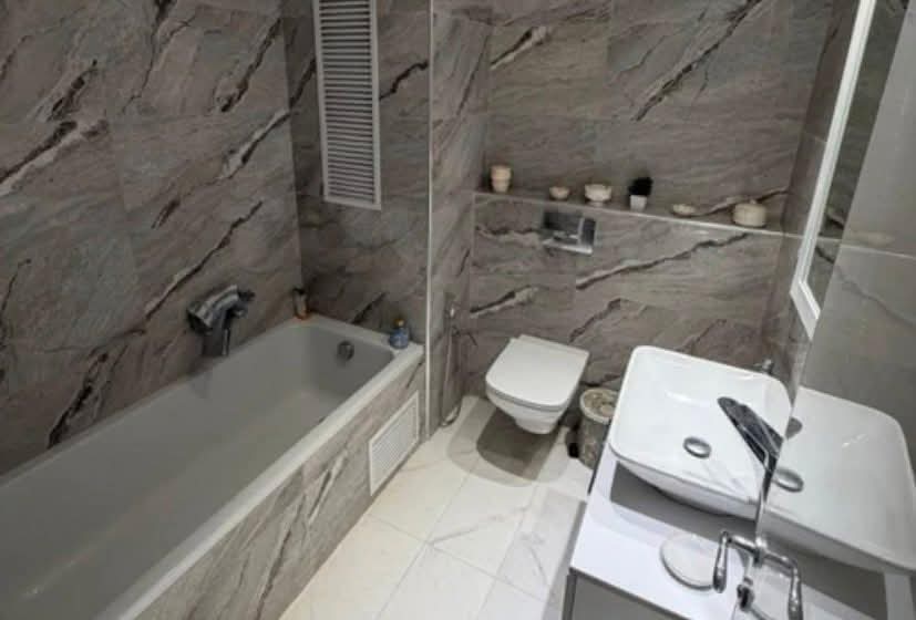 Ariana Ville&nbsp;Cite Ennasr 2&nbsp;Location&nbsp;Appart. 4 pi�ces&nbsp;S3 meuble 2500 d  ennasr 2