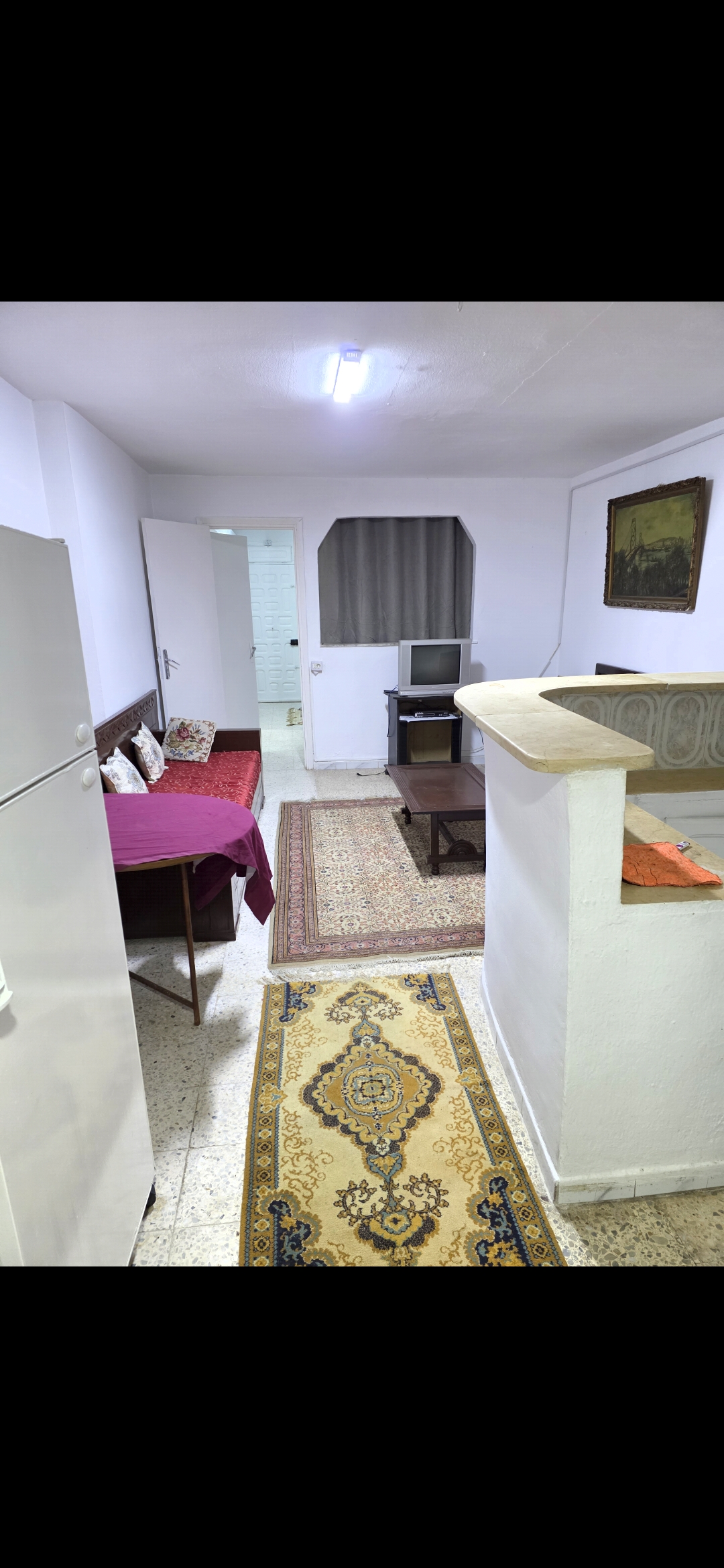 El Menzah&nbsp;El Manar 1&nbsp;Vente&nbsp;Appart. 3 pi�ces&nbsp;3 studios en face campus universitaire manar1