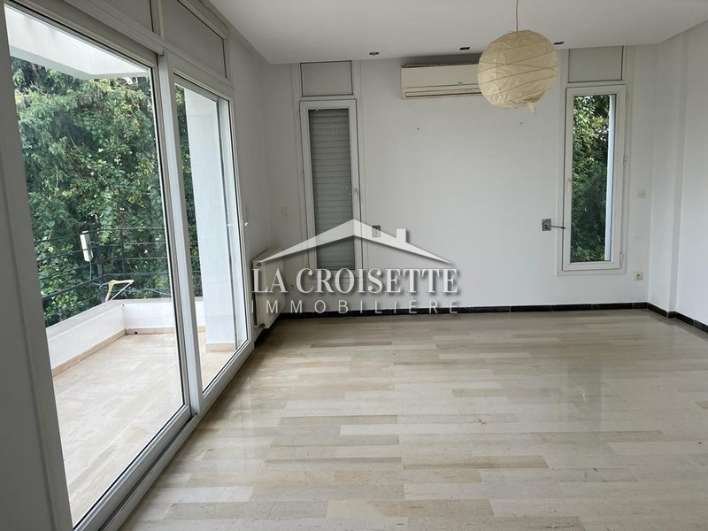 La Marsa&nbsp;Cite El Moustakbel (La Marsa)&nbsp;Location&nbsp;Maisons&nbsp;Villa s4 avec piscine � la marsa zvl1254