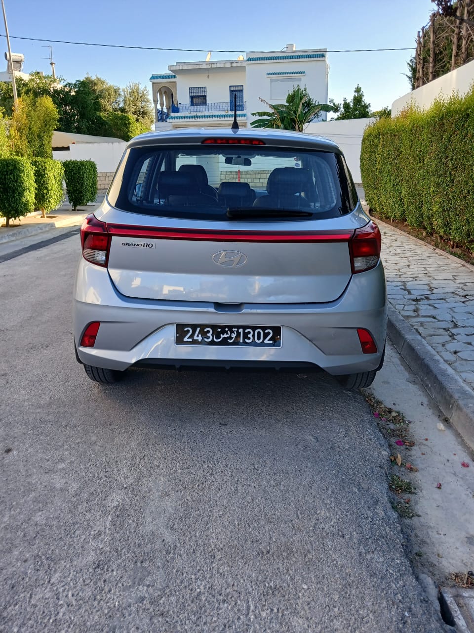 El Menzah&nbsp;El Menzah 1&nbsp;Hyundai&nbsp;Autre Mod�le&nbsp;Faible kilom�trage
