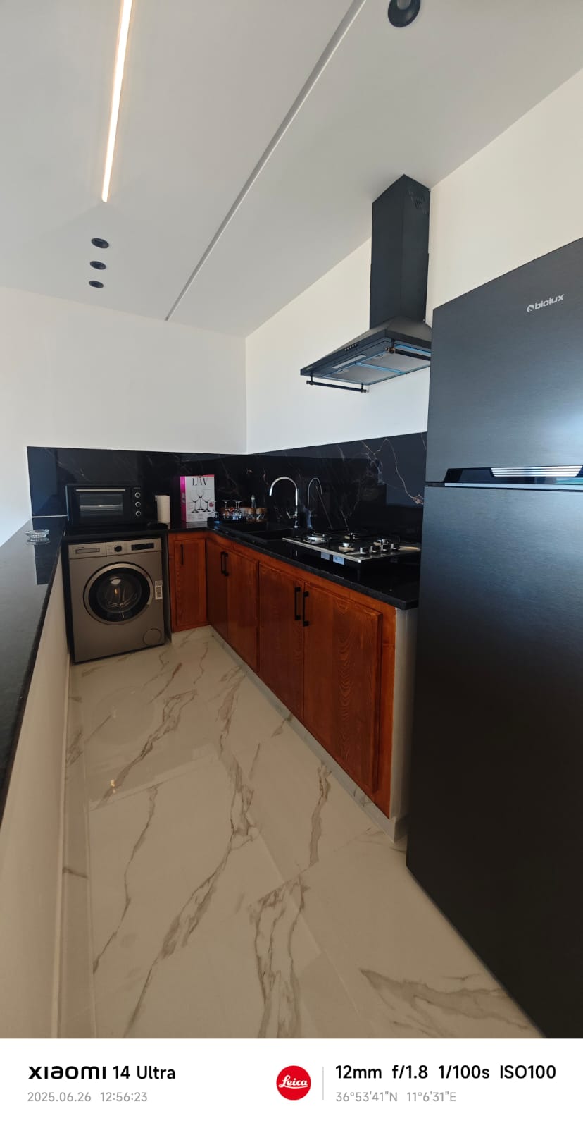 Hammam El Ghezaz&nbsp;Ezzahra&nbsp;Location vacances&nbsp;Appart. 2 pi�ces&nbsp;Appartement rdc  pieds dans l'eau